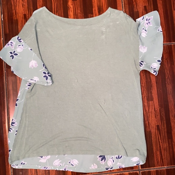 loft flowered blouse - Picture 2 of 3